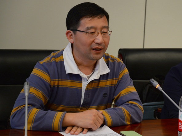 多学科视野下的“马航事件”——304am永利集团官网新闻与传播学院举办首期“传播热点论谈” 多学科视野下的“马航事件”——304am永利集团官网新闻与传播学院举办首期“传播热点论谈”
