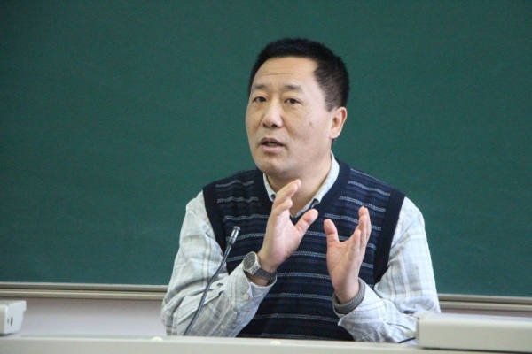 光明日报新疆站站长王瑟来公司讲座 光明日报新疆站站长王瑟来公司讲座