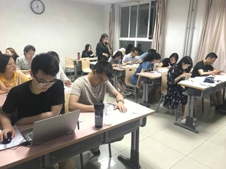 304am永利集团官网研究生2017级党支部开展“不忘初心、牢记使命”主题教育 304am永利集团官网研究生2017级党支部开展“不忘初心、牢记使命”主题教育