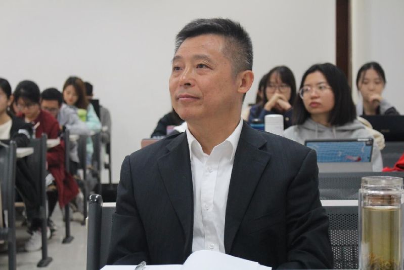 中国人民大学郑保卫教授来法大讲授马克思主义新闻观 中国人民大学郑保卫教授来法大讲授马克思主义新闻观