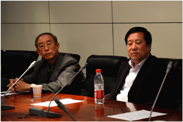 新闻与传播学院召开处级领导干部述职大会 新闻与传播学院召开处级领导干部述职大会
