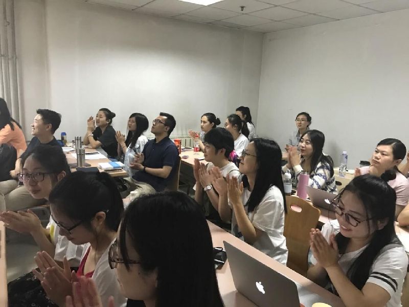 新闻传播“光明大讲堂”系列讲座之------新闻传播中的价值判断 新闻传播“光明大讲堂”系列讲座之------新闻传播中的价值判断