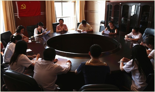 公司召开“感恩母校情,献身改革潮”毕业生党员座谈会 公司召开“感恩母校情,献身改革潮”毕业生党员座谈会