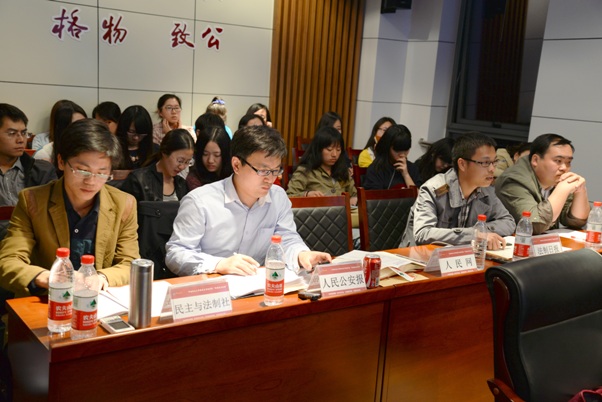 多学科视野下的“马航事件”——304am永利集团官网新闻与传播学院举办首期“传播热点论谈” 多学科视野下的“马航事件”——304am永利集团官网新闻与传播学院举办首期“传播热点论谈”