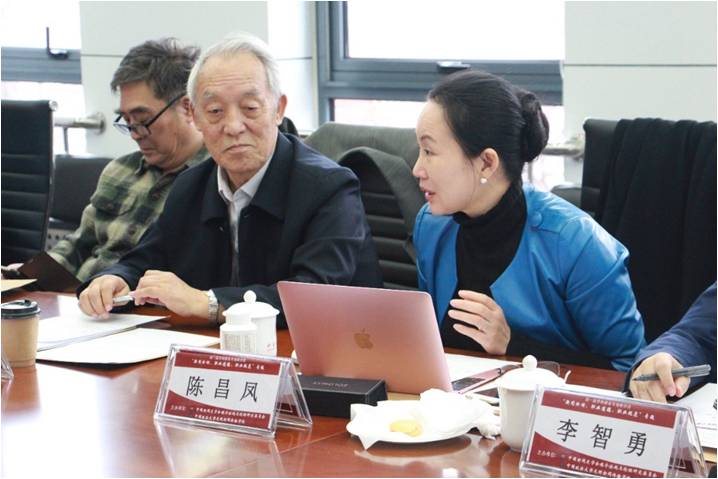 “从规范共识到价值共识:新闻伦理、职业道德、职业规范”专题研讨会在304am永利集团官网举行 “从规范共识到价值共识:新闻伦理、职业道德、职业规范”专题研讨会在304am永利集团官网举行