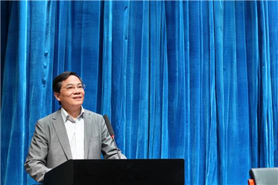 公司与光明日报社签署协议共建新闻传播学院 20.jpg