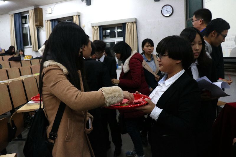 激扬赛场展法大风采,唇枪舌剑述鸿鹄情怀——第八届模拟新闻发布会大赛培训会顺利举办 激扬赛场展法大风采,唇枪舌剑述鸿鹄情怀——第八届模拟新闻发布会大赛培训会顺利举办