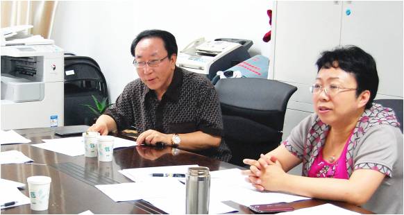 公司领导班子成员开展“贯彻马克思主义新闻观”学习活动 公司领导班子成员开展“贯彻马克思主义新闻观”学习活动