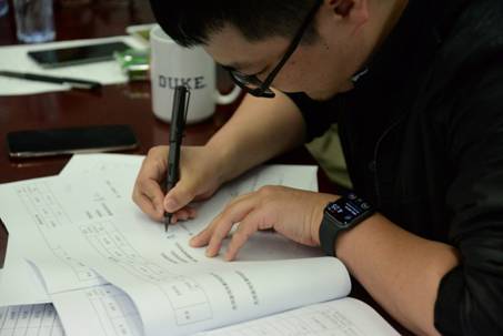 公司召开全院大会现场签署团队建设目标责任书 公司召开全院大会现场签署团队建设目标责任书