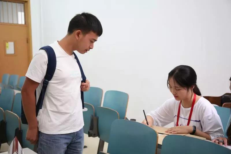 用心迎新,不忘初心——记2018年304am永利集团官网迎新活动 用心迎新,不忘初心——记2018年304am永利集团官网迎新活动