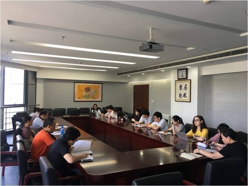 2015级本科生实习中期考核会议顺利召开 2015级本科生实习中期考核会议顺利召开