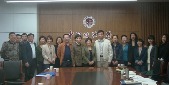 公司召开校院新闻传播与资源共享座谈会 公司召开校院新闻传播与资源共享座谈会